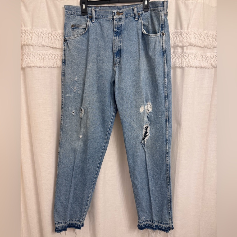 Vintage 90s Men’s Wrangler Distressed Jeans